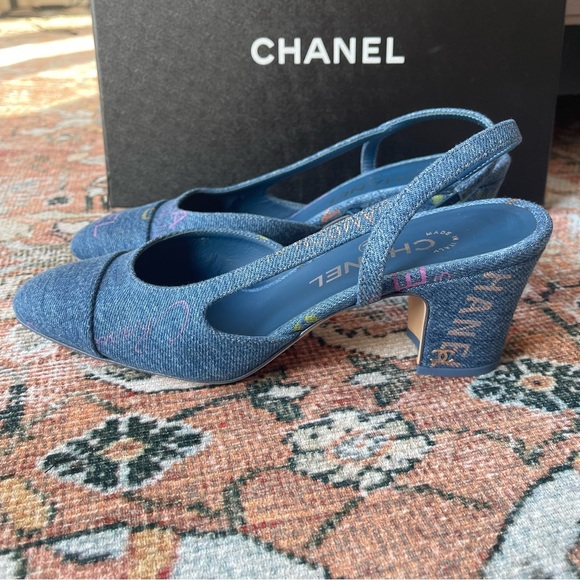 Chanel Blue 22S G31318 Mademoiselle Coco Denim Slingback Heel - Picture 4 of 10